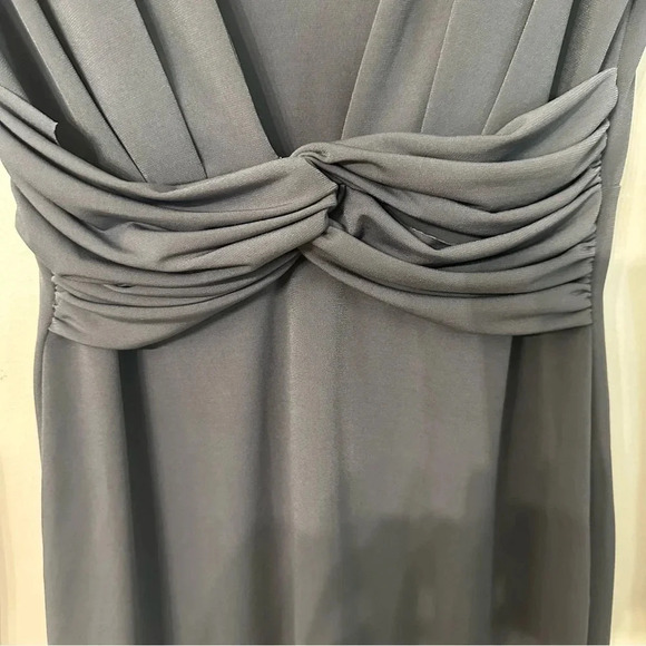 Nasty Gal Deep V-Neck Long Sleeve Gray Tunic Dress Size Small GUC - Picture 5 of 8